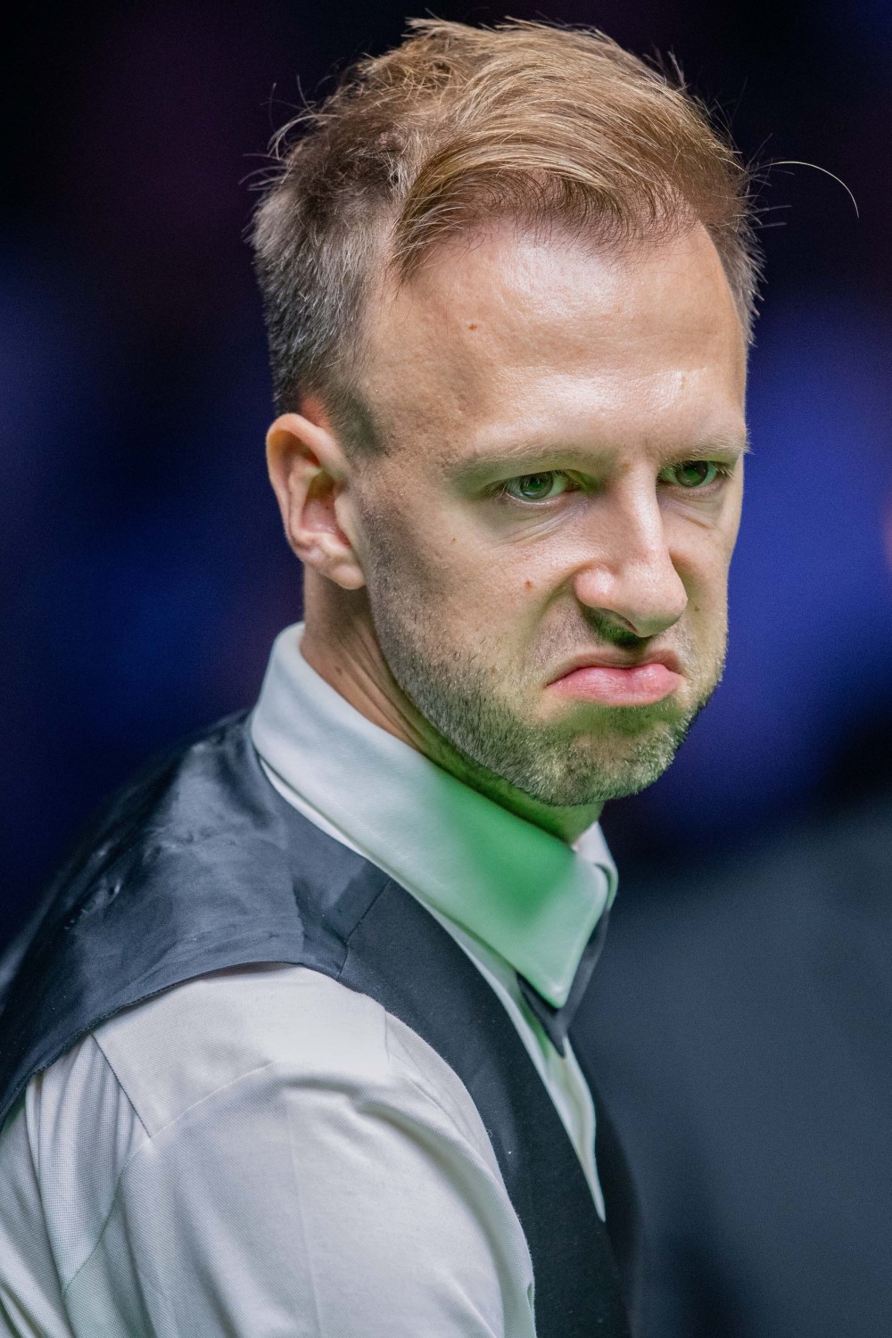 放在更广泛 放在更广泛